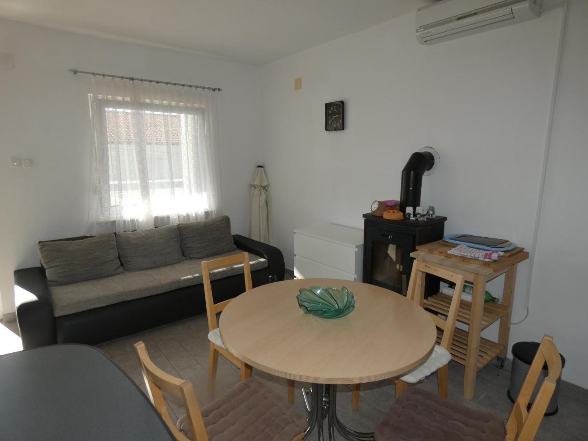 Tomo Apartment Starigrad Paklenica Eksteriør billede